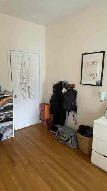 RFR starting ASAP ( furnished)