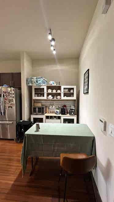 Apartment for sublease