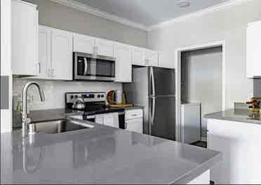 Master Bedroom for Rent