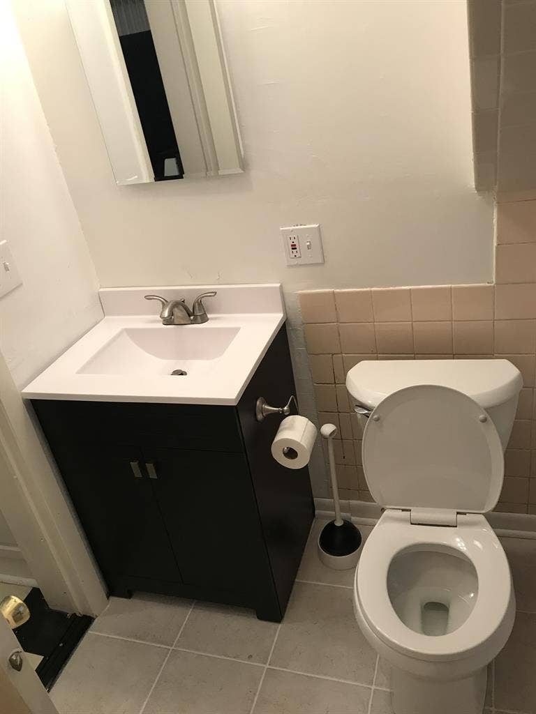 bath lower unit