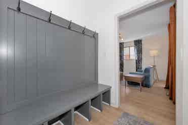 LARGE bedroom in Modern Home