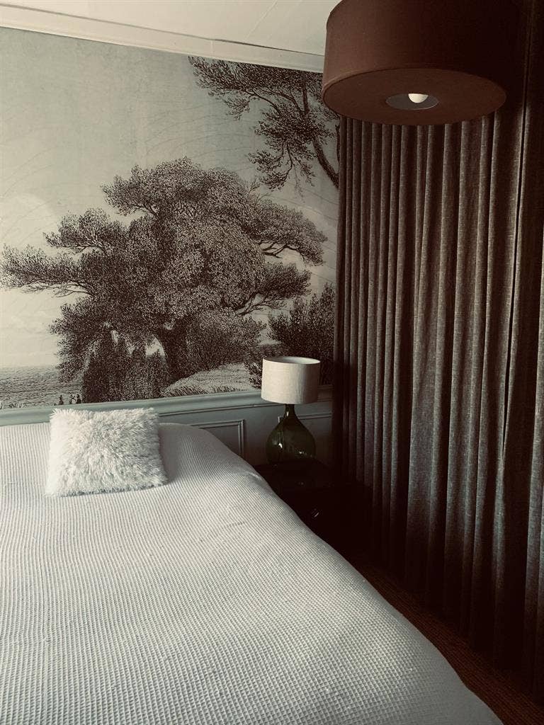 Room Near Metro – all in