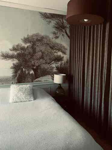 Room Near Metro – all in