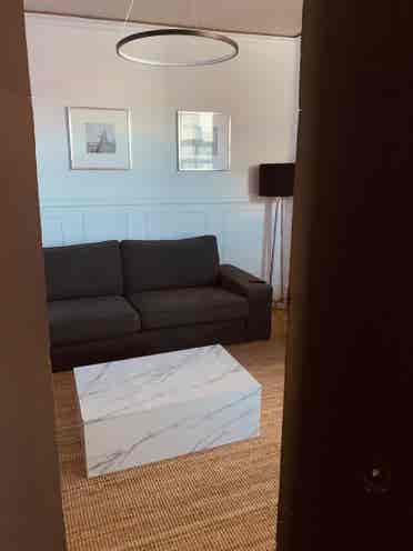 Room Near Metro – all in