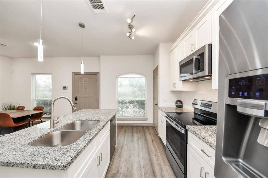Cozy Home by South Downtown Houston