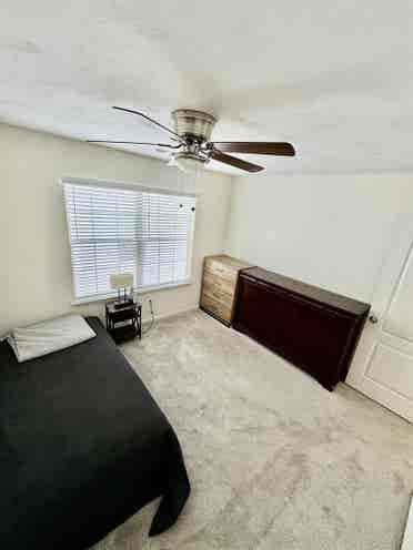 Chesapeake VA room rental