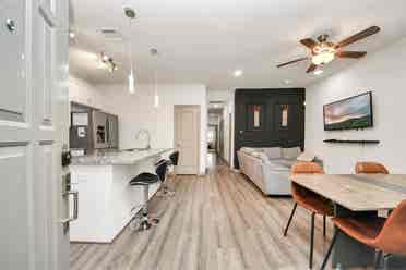 Cozy Home by South Downtown Houston