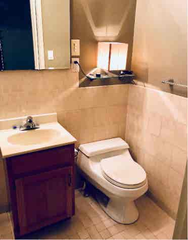 1 BEDROOM W/ 1 BATH UTILITIES INCLD