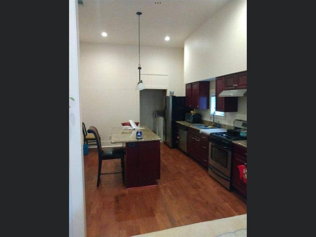 Roommate needed. Summer Sublet