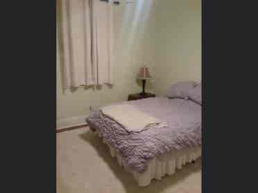 Roommate needed. Summer Sublet