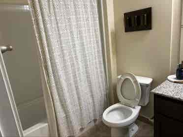 FEMALE ROOMMATE NEEDED
