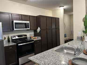 FEMALE ROOMMATE NEEDED