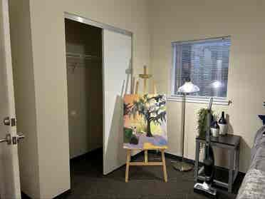 FEMALE ROOMMATE NEEDED