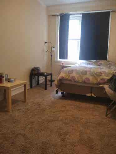Room for rent in Downtown Evanston