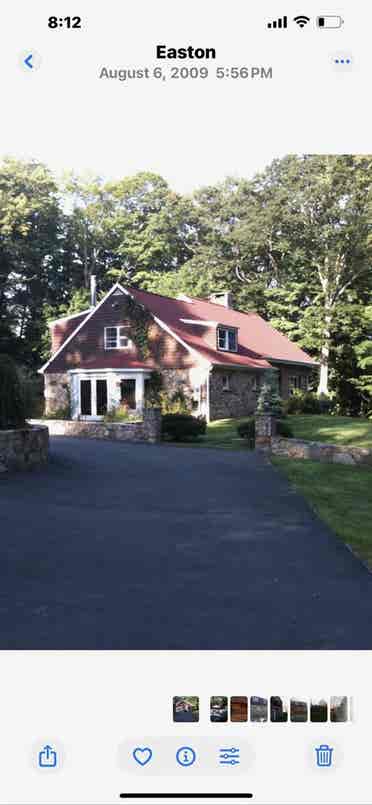 Roommate/housemate in Easton, CT