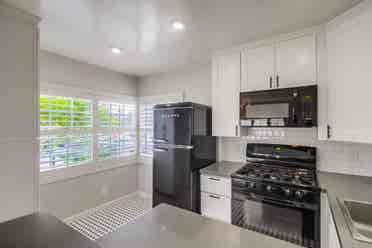 Elegant Master Suite For Rent