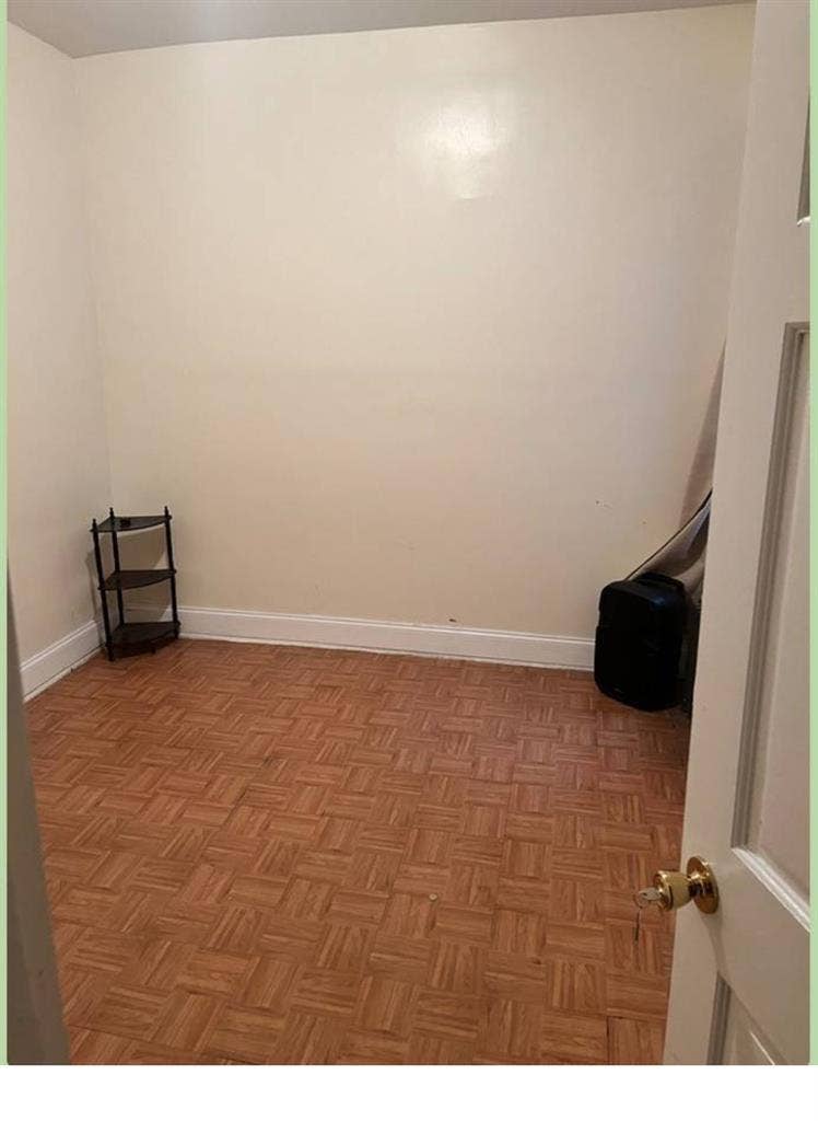 Room 4 rent