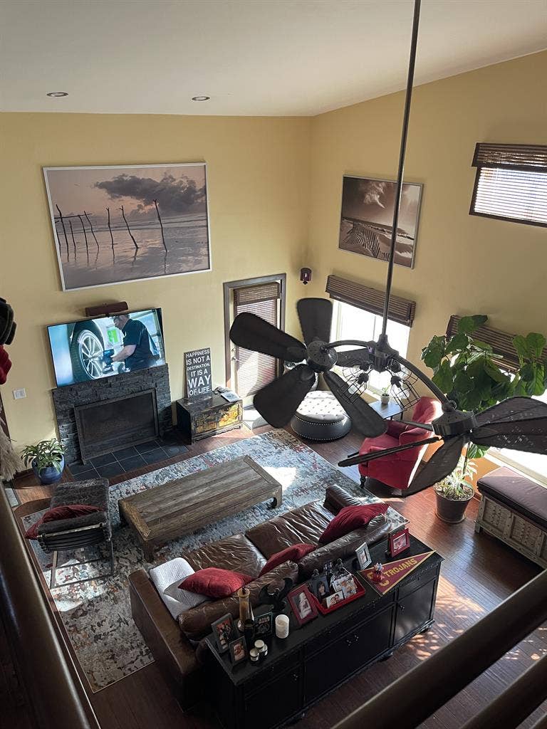 Large Room & Bath on Venice Beach