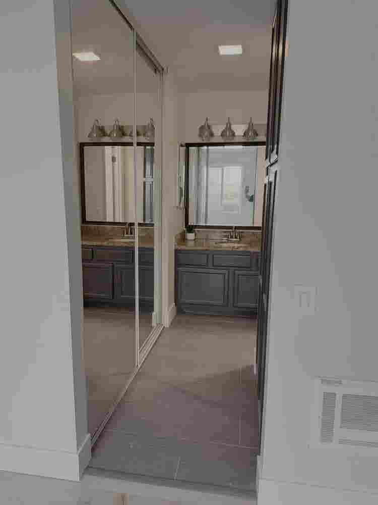Master Bedroom Central San Diego