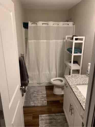 Female tenants looking for another