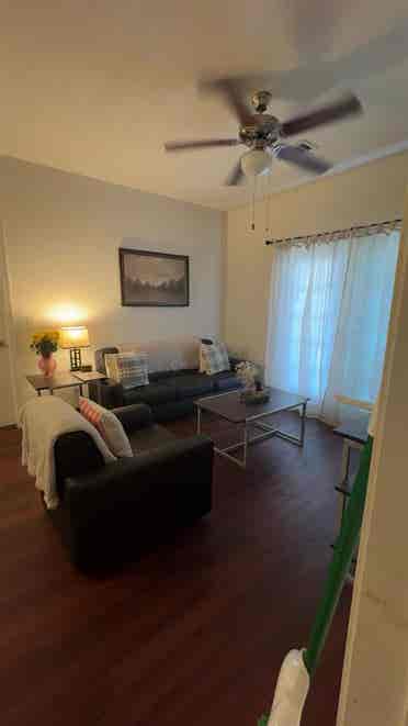 Subleasing Room!! URGENT!!