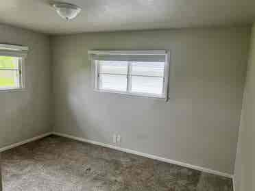 Room for rent 5 min away from beach