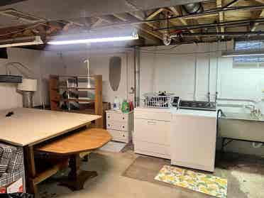 Room for rent 5 min away from beach