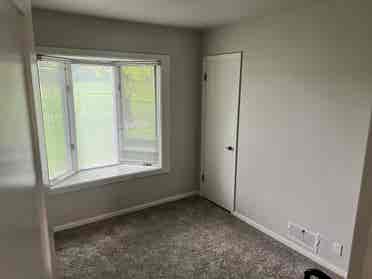 Room for rent 5 min away from beach