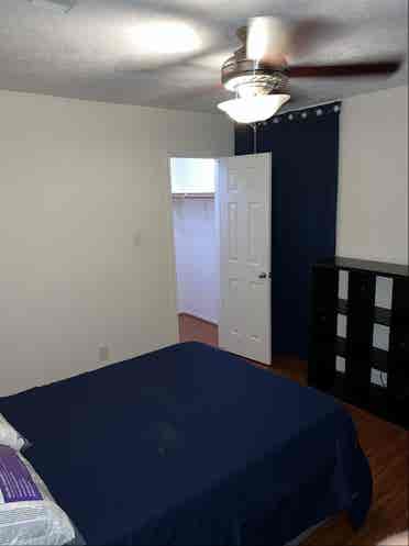 Large room rental all bills paid
