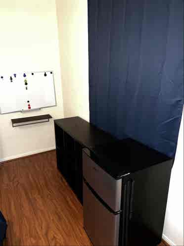 Large room rental all bills paid