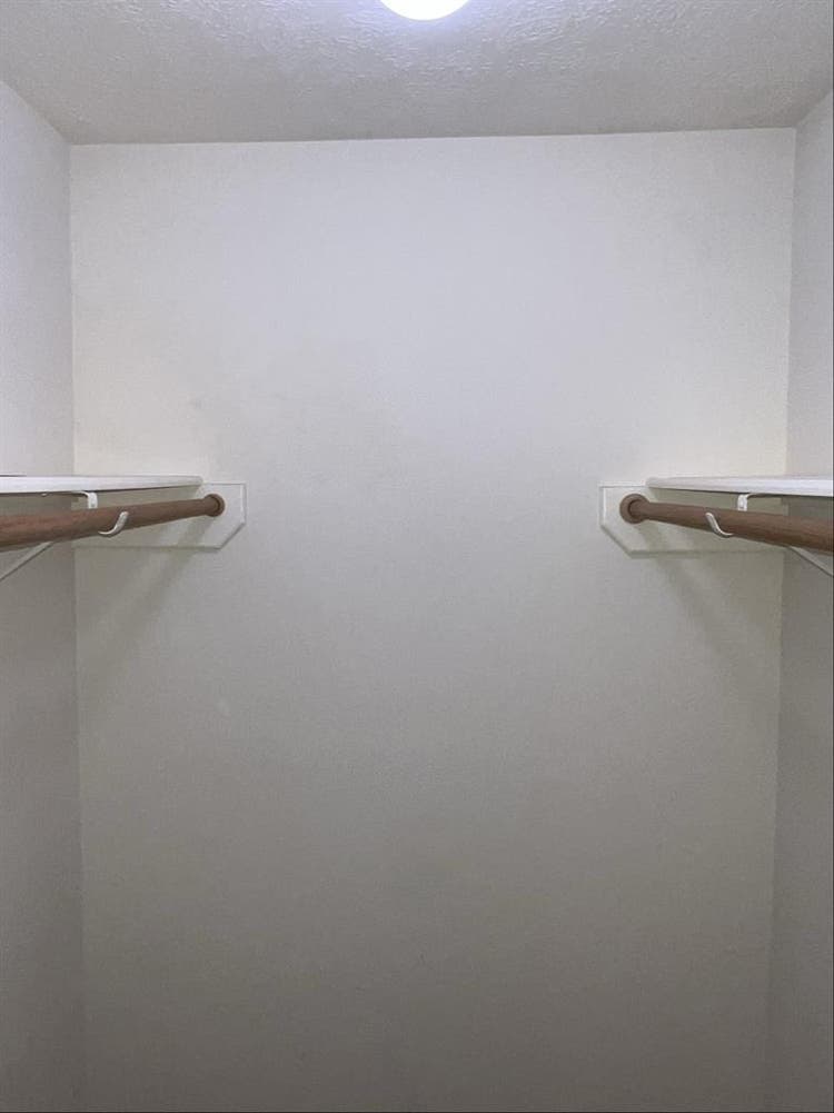 Large room rental all bills paid