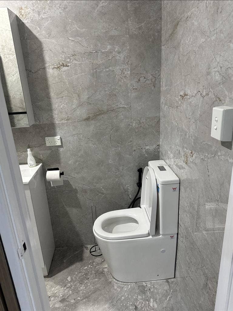 Ensuite room Clarkson