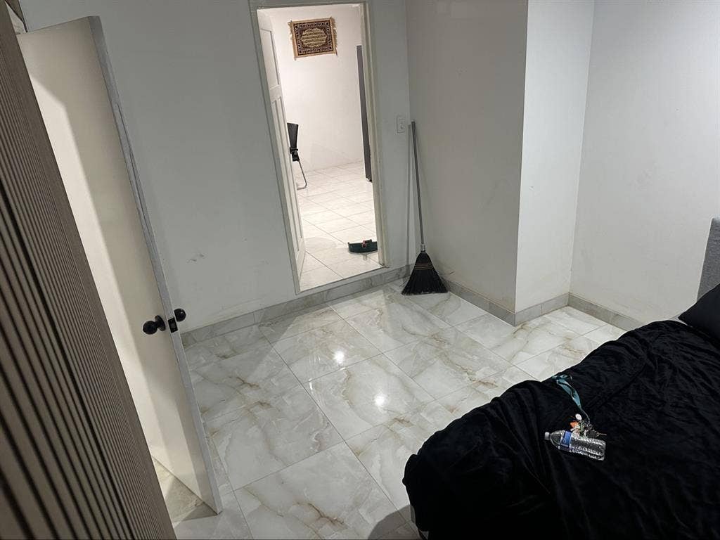 Ensuite room Clarkson