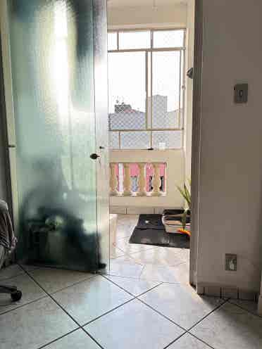 Sunny room near metro
