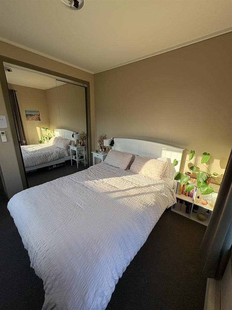 3 month Carlton north sublet!