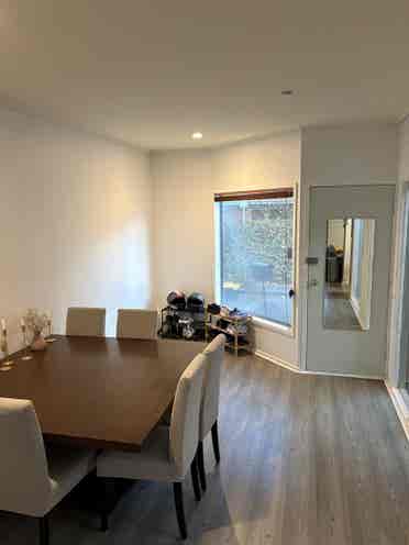 3 month Carlton north sublet!