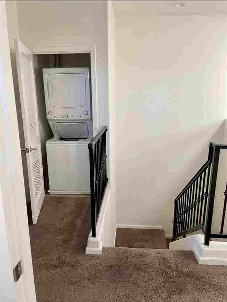 Private Master + Private Bathroomm