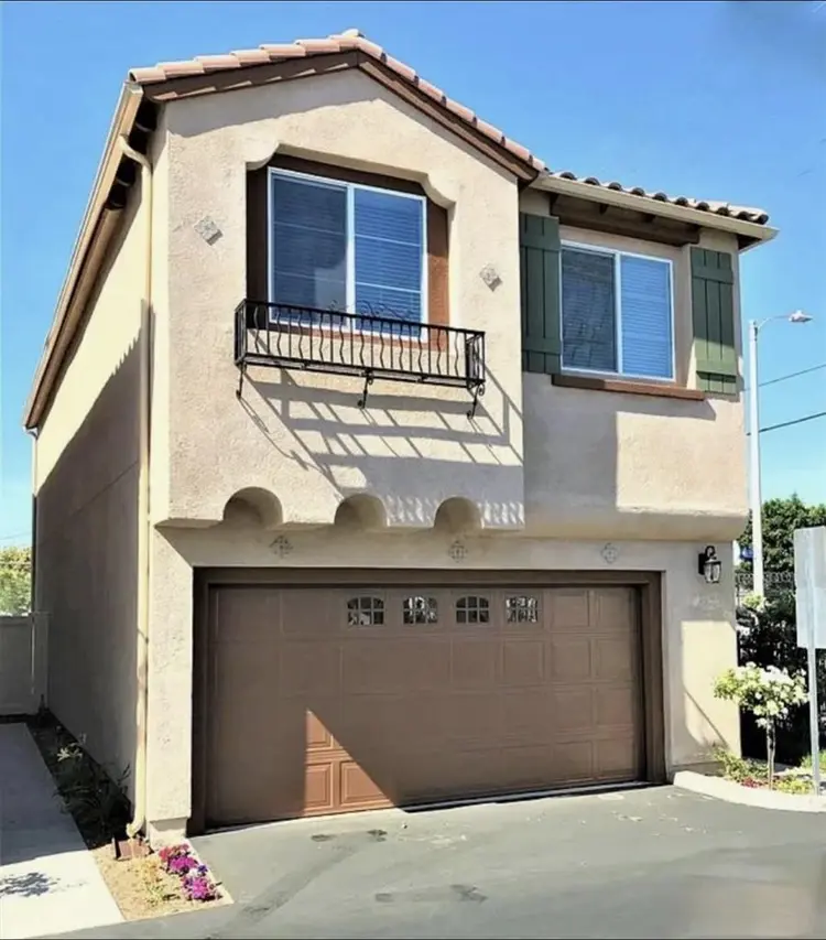 Private Master + Private Bathroomm