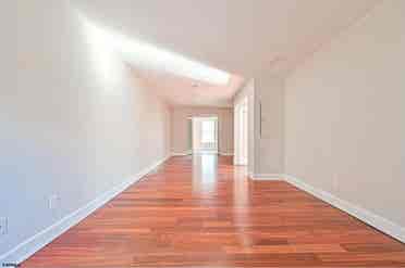 STUDENT HOUSING FOR RENT