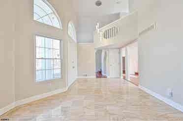 STUDENT HOUSING FOR RENT