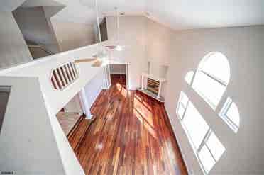 STUDENT HOUSING FOR RENT