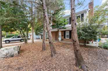 🌿 Cozy Room for Rent – Blue Heron