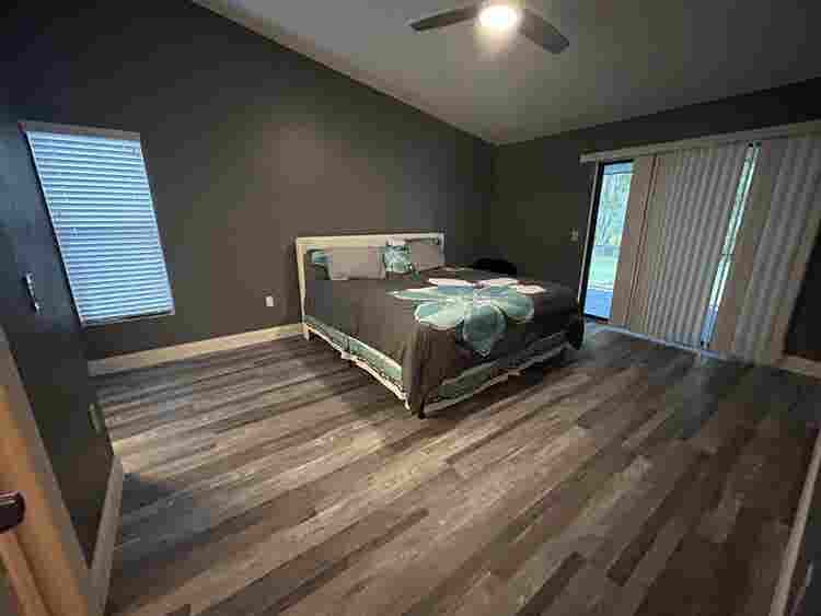 MasterBedroom with ensuite bathroom