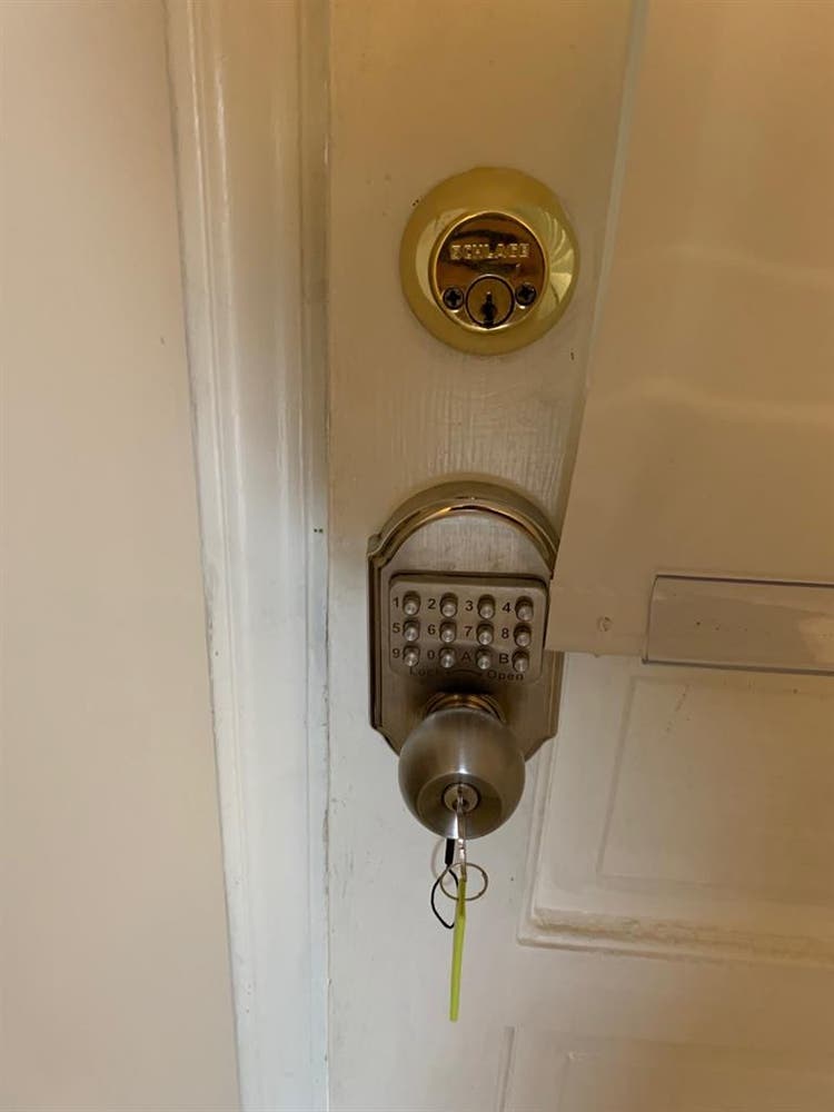 Room for Rent – Castlekeep Rd