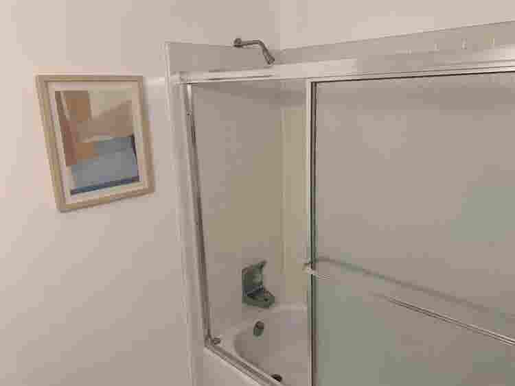 Room for Rent – Castlekeep Rd