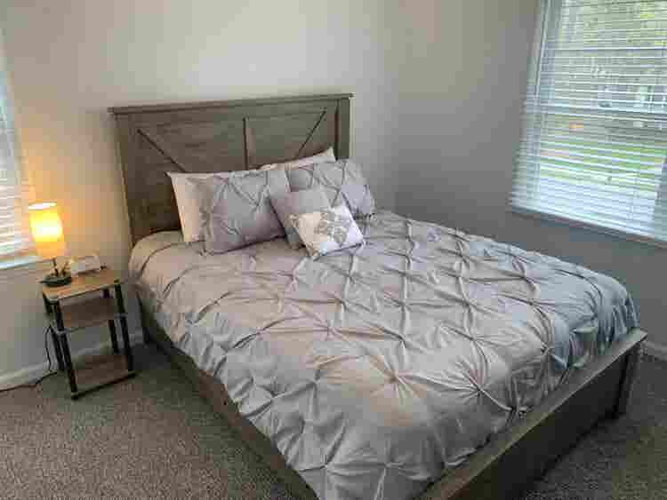 Room for Rent – Castlekeep Rd