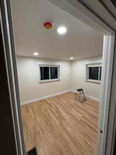2 rooms available, newly remodeled