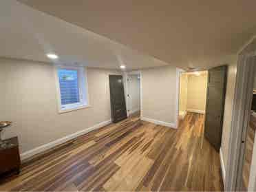 2 rooms available, newly remodeled