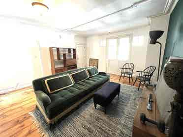 Brooklyn Perfection- 2 bdrm