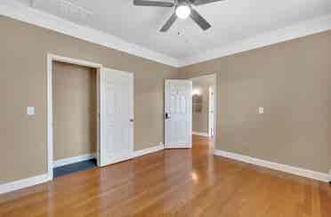 Affordable Private Rooms-Quiet Home